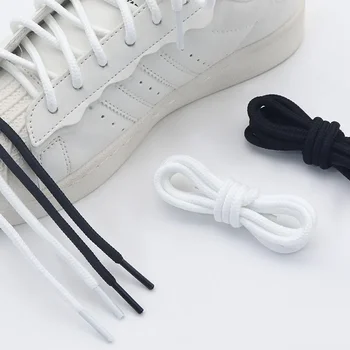 Apvali juoda ir balta Vientisa spalva Nauji madingi batų raišteliai 0.5cm pločio žavesys Pasirinktiniai žemi MOQ reklaminiai dovanų daiktai Sportbačiai Vyrai ir moterys