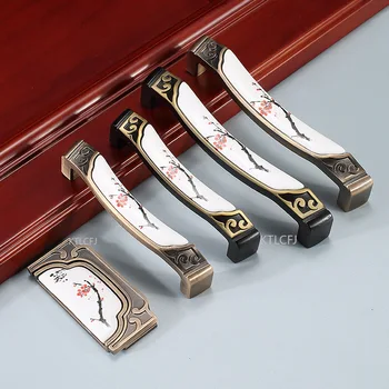 Paviršiaus apdailos stalčius Medžio masyvo spintelės durų imitacija Klasikinė rankena Aukštos kokybės rankena Nauja kinų keramikos rankena