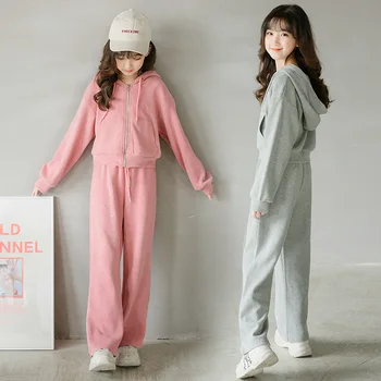 Vaikiškų drabužių rinkiniai Vienspalvių spalvų mada Nauja 2023 m. Aukštos kokybės laisvalaikio pavasaris ir ruduo Medvilninis gobtuvas Patogus minkštas